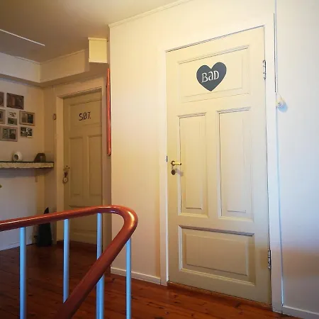 Nocleg ze śniadaniem Elvebakk Reed