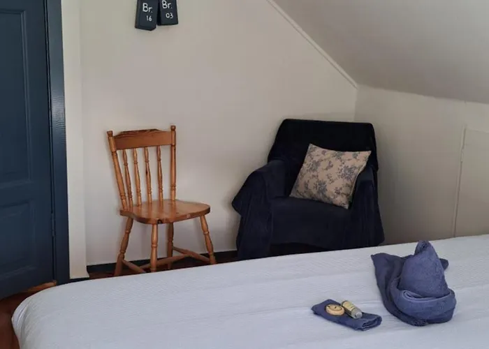 Elvebakk Bed & Breakfast 3*