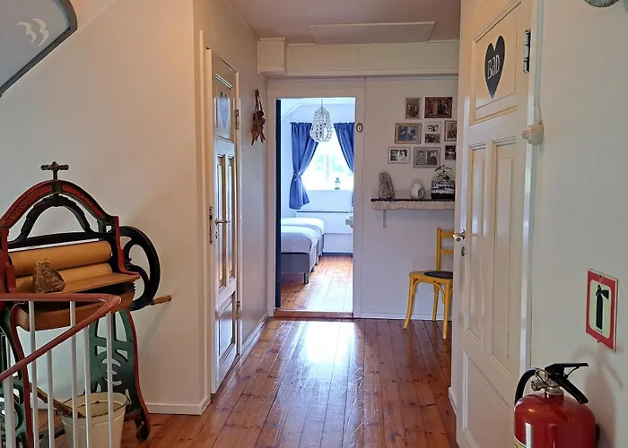 Bed & Breakfast Elvebakk 3*