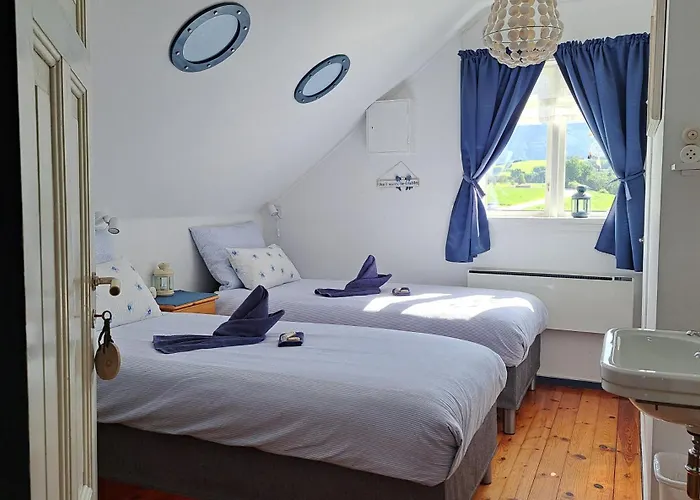 Elvebakk Bed & Breakfast Reed