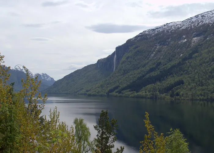 Couette-café Elvebakk 3*